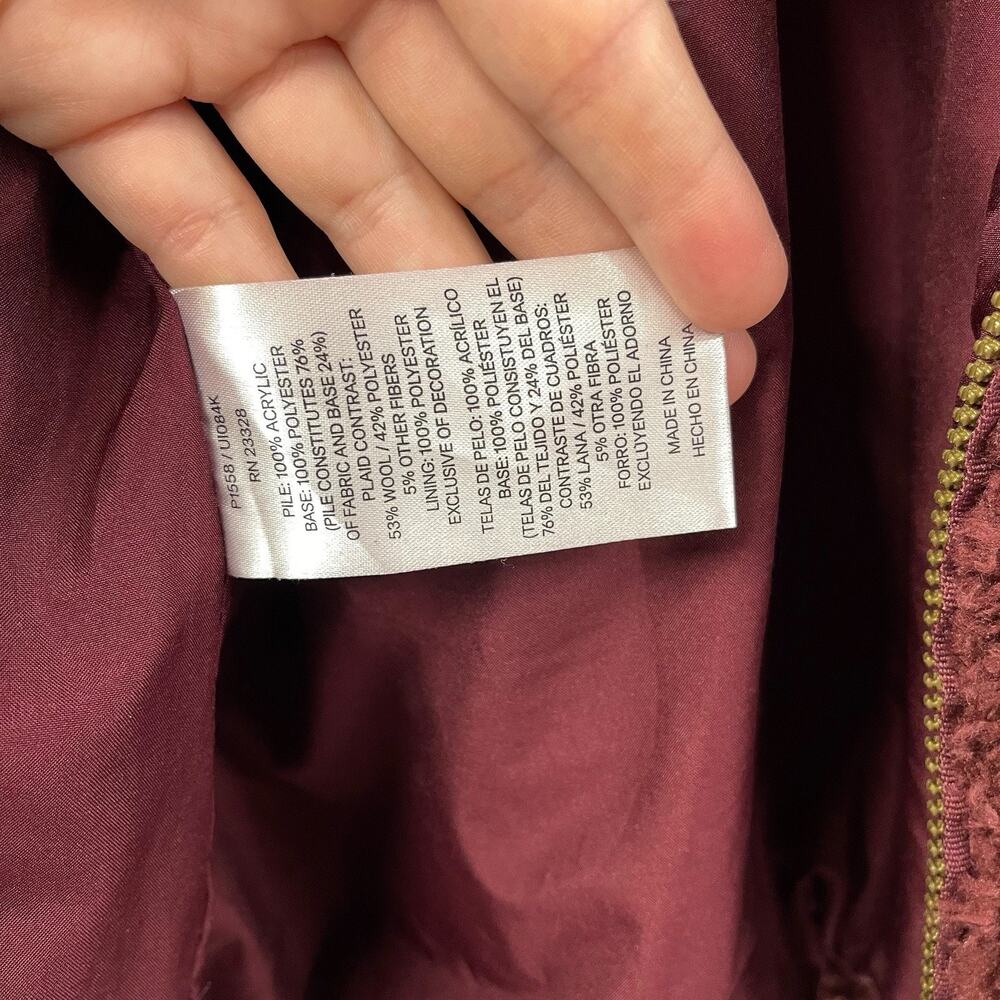 Pendleton Fuzzy Zip Shacket Maroon Size Medium Pl… - image 6